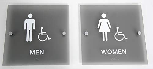 Designer Ada Men Mulheres Sinais de banheiros com Braille e Montagens de Staff, 9 de fumaça quadrada