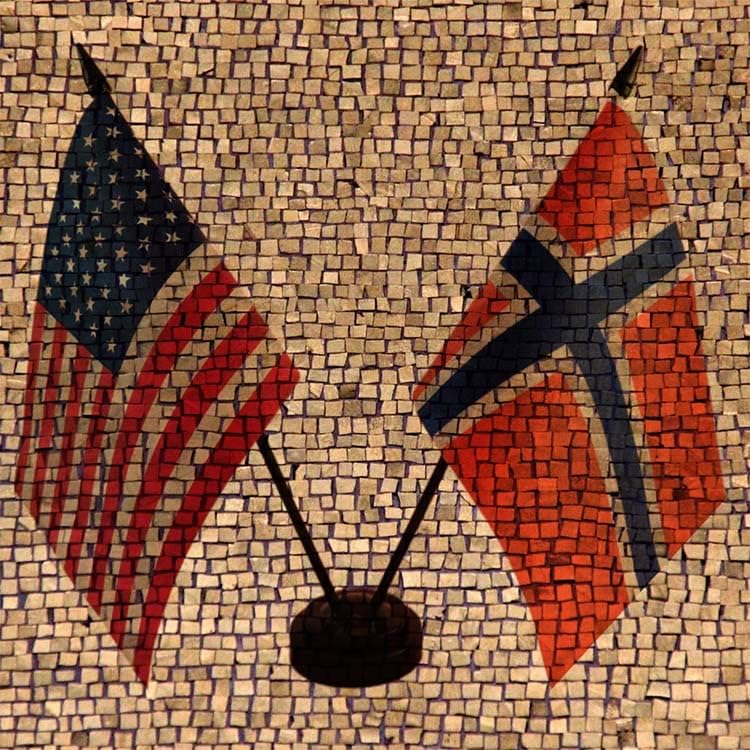 Exibição da bandeira da mesa de amizade americana e da Noruega, bandeira da mesa americana e da Noruega,