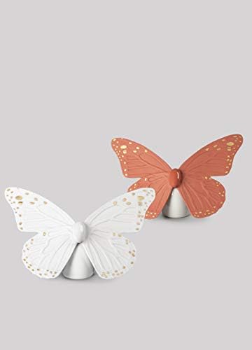 Estatueta de borboleta lladró. Lustre dourado e branco. Figura de borboleta de porcelana.