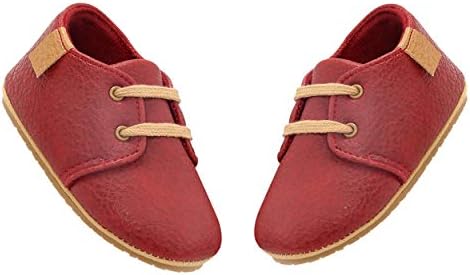 Criança menino menino meninas princesa criança fofa primeiro passeio de caminhada em sapatos de tênis crianças meninos