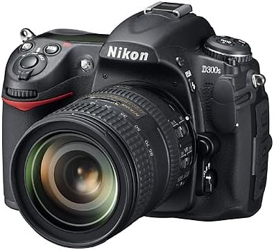 Nikon D300S 12,3MP Câmera SLR Digital SLR com AF-S DX Nikkor 18-200mm f/3.5-5.6g Ed Lente VR II